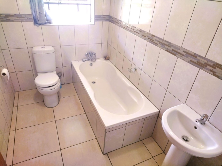 3 Bedroom Property for Sale in Seshego D Limpopo