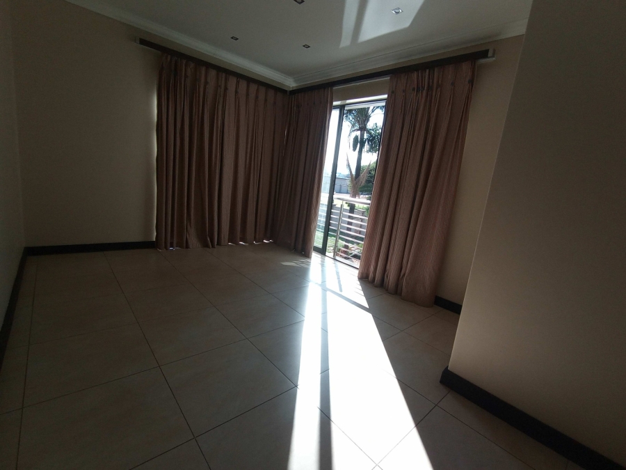 4 Bedroom Property for Sale in Chroompark Limpopo