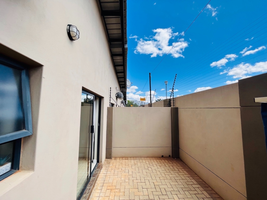 2 Bedroom Property for Sale in Chroompark Limpopo