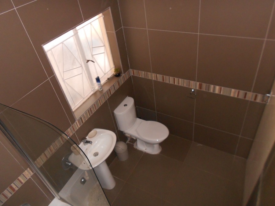 2 Bedroom Property for Sale in Mokopane Central Limpopo