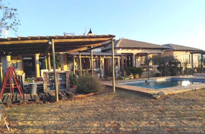 6 Bedroom Property for Sale in Myngenoegen A H Limpopo