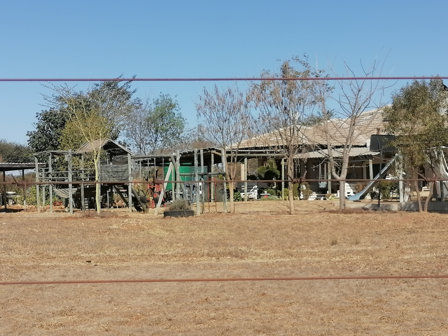 6 Bedroom Property for Sale in Myngenoegen A H Limpopo