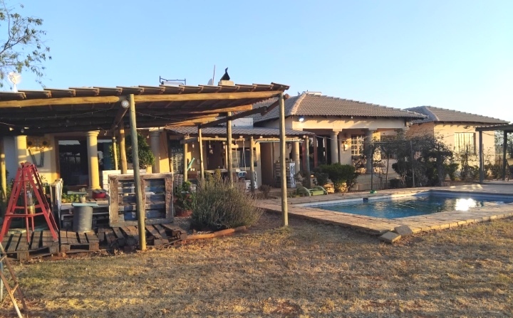 6 Bedroom Property for Sale in Myngenoegen A H Limpopo