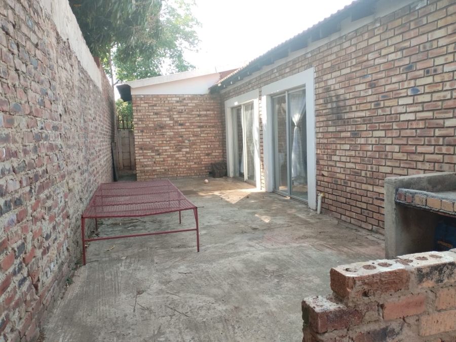 3 Bedroom Property for Sale in Jinnah Park Limpopo