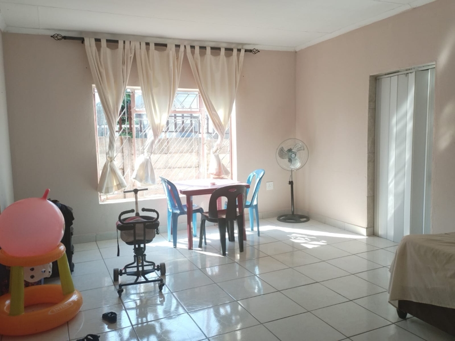 3 Bedroom Property for Sale in Jinnah Park Limpopo