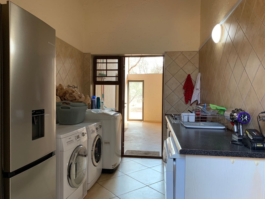 4 Bedroom Property for Sale in Sondela Nature Reserve Limpopo