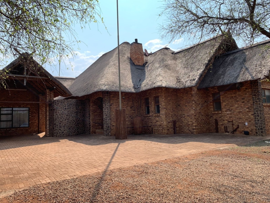 4 Bedroom Property for Sale in Sondela Nature Reserve Limpopo