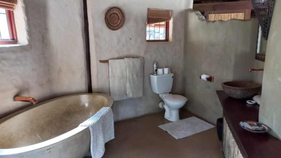 4 Bedroom Property for Sale in Mabula Private Game Lodge Limpopo