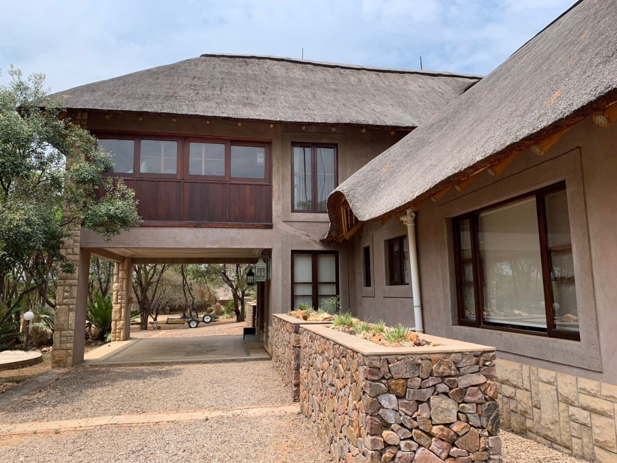 9 Bedroom Property for Sale in Zebula Golf Estate Limpopo