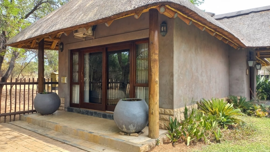 9 Bedroom Property for Sale in Zebula Golf Estate Limpopo