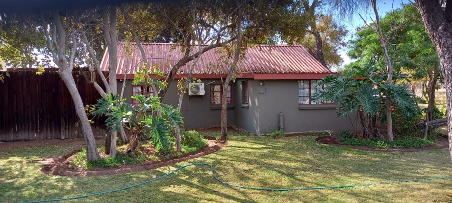 1 Bedroom Property for Sale in Thabazimbi Limpopo