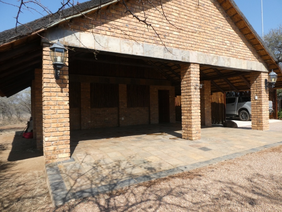 4 Bedroom Property for Sale in Sondela Nature Reserve Limpopo