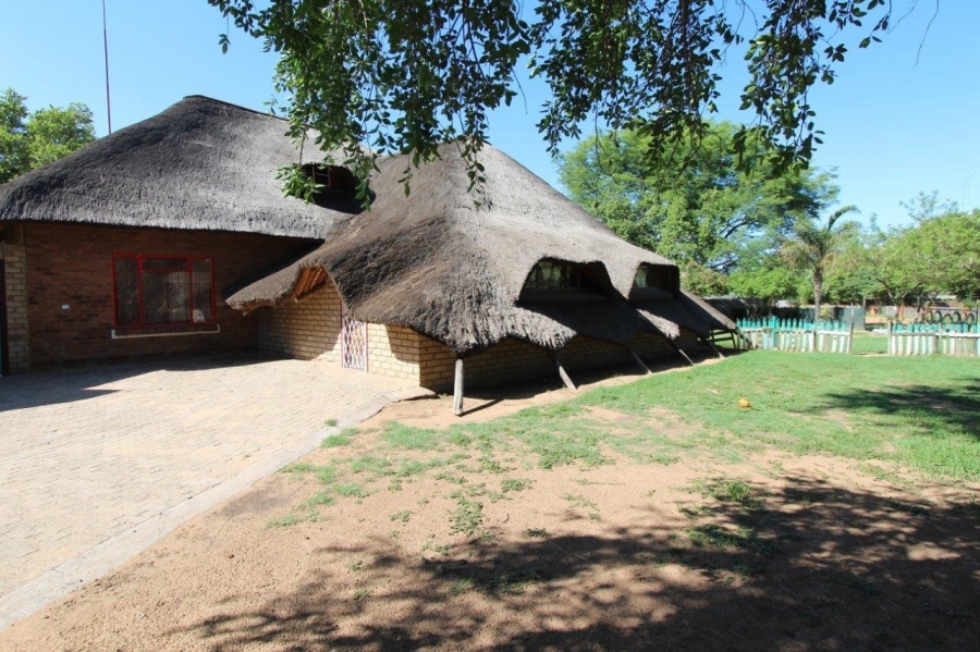 4 Bedroom Property for Sale in Vaalwater Limpopo