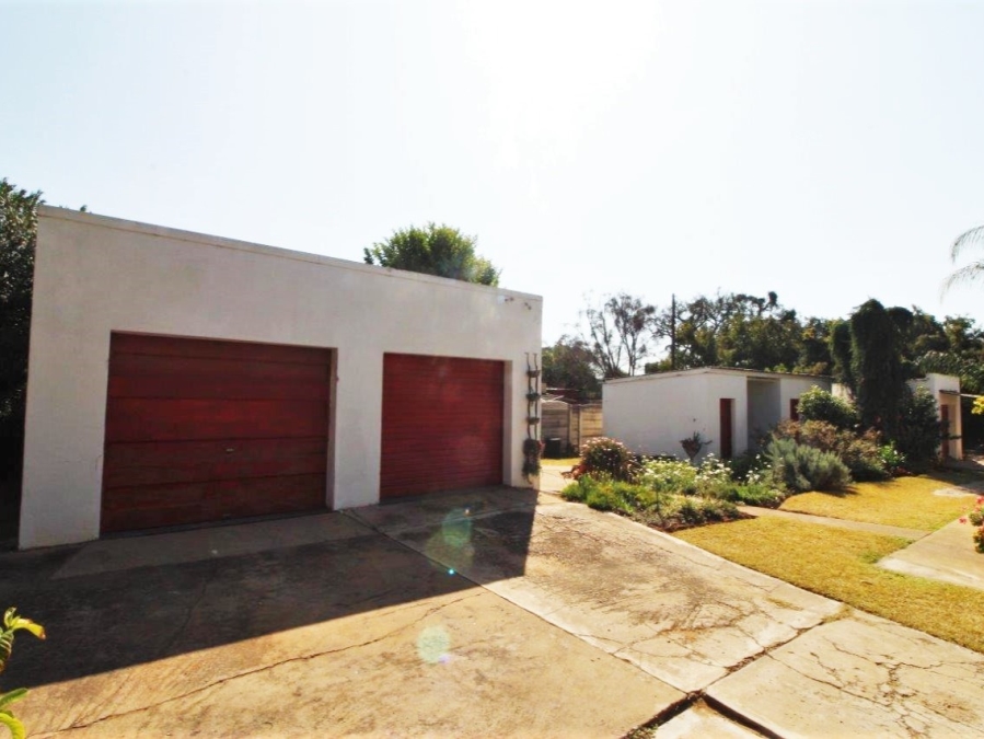 5 Bedroom Property for Sale in Modimolle Limpopo