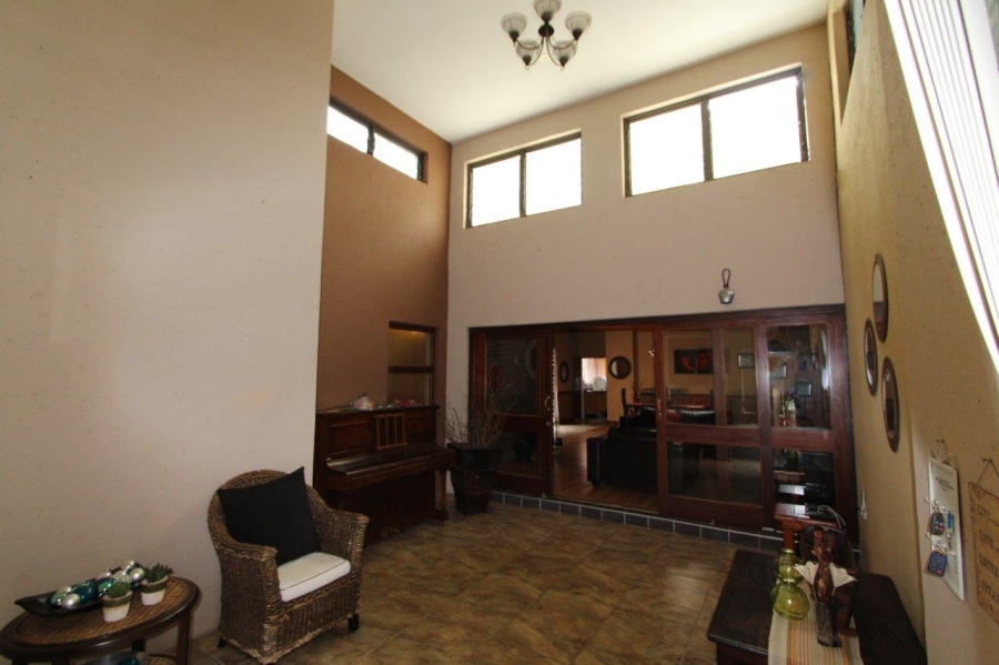 6 Bedroom Property for Sale in Modimolle Limpopo