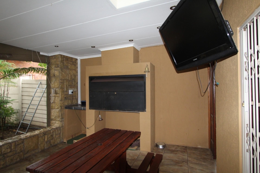 6 Bedroom Property for Sale in Modimolle Limpopo