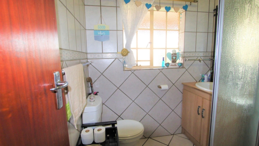 2 Bedroom Property for Sale in Modimolle Limpopo