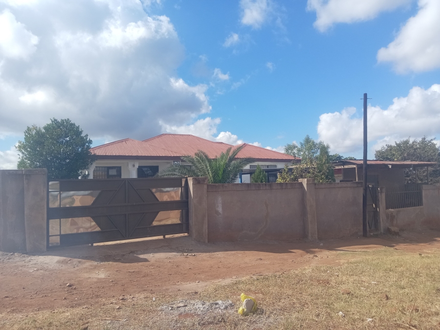 3 Bedroom Property for Sale in Tswinga Limpopo