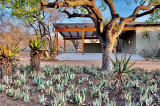 5 Bedroom Property for Sale in Leadwood Big Game Estate Limpopo