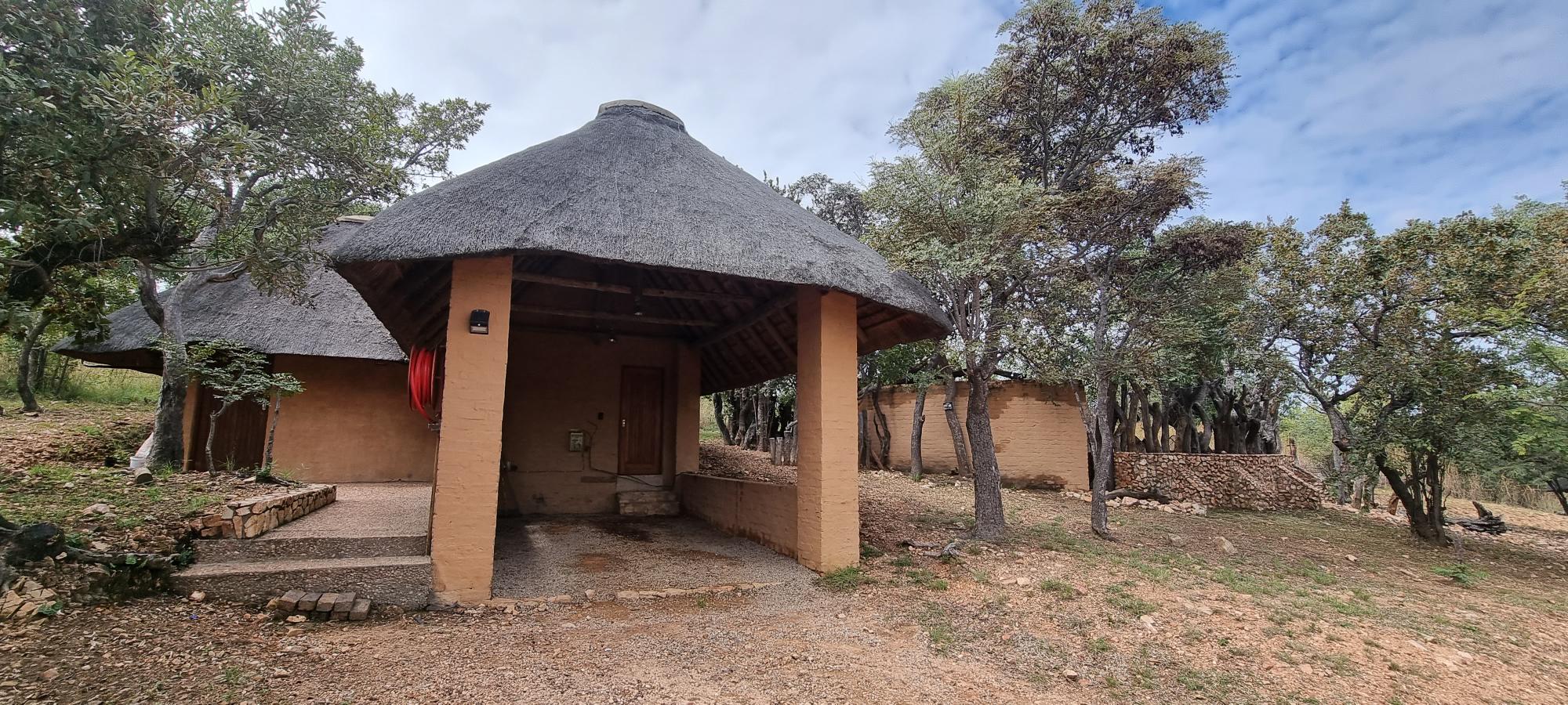 5 Bedroom Property for Sale in Mokaikai Private Nature Reserve Limpopo