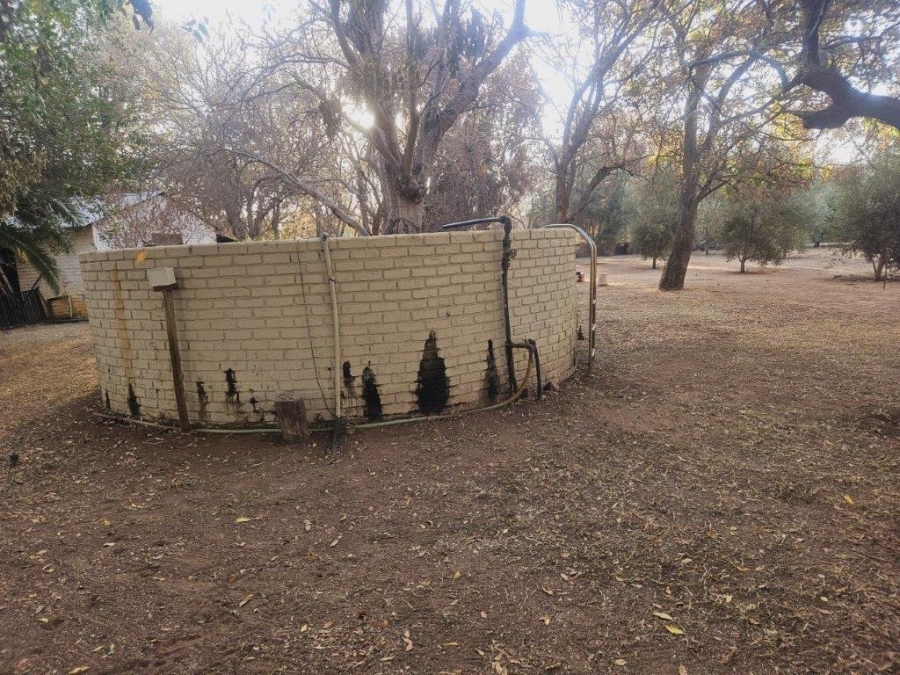 5 Bedroom Property for Sale in Lephalale Limpopo