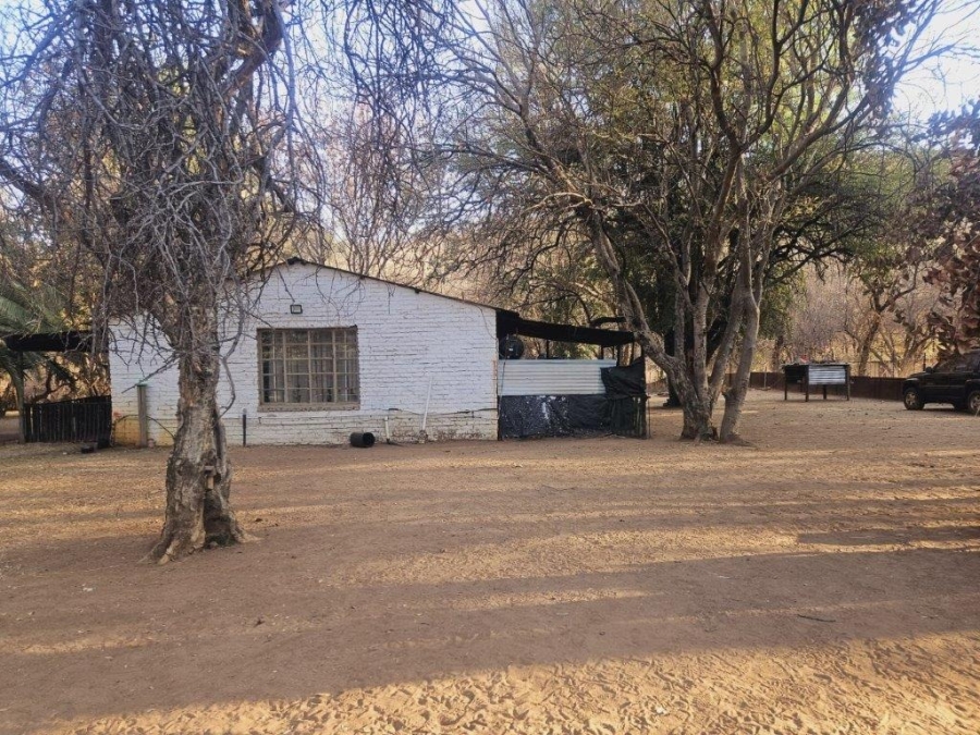 5 Bedroom Property for Sale in Lephalale Limpopo