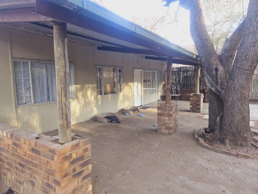 5 Bedroom Property for Sale in Lephalale Limpopo