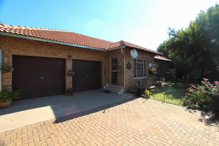 3 Bedroom Property for Sale in Modimolle Limpopo