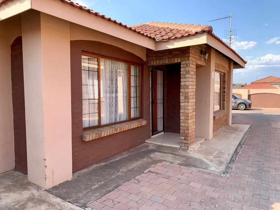 3 Bedroom Property for Sale in Bendor Limpopo