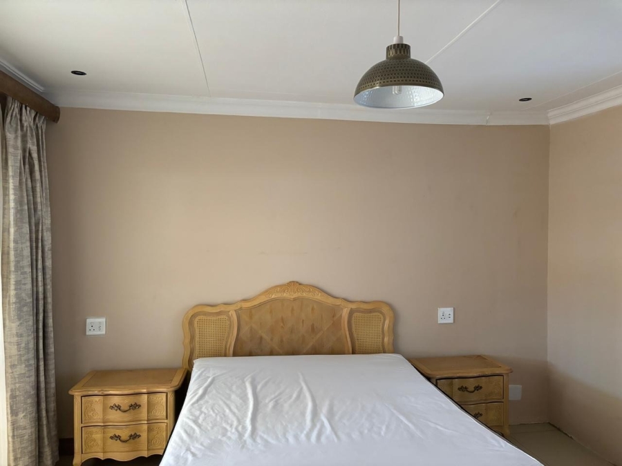 To Let 5 Bedroom Property for Rent in Chroompark Limpopo