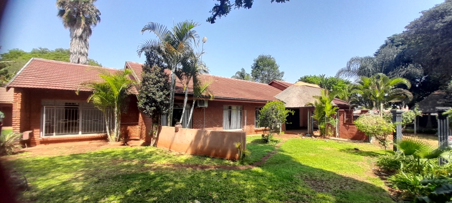 4 Bedroom Property for Sale in Chroompark Limpopo