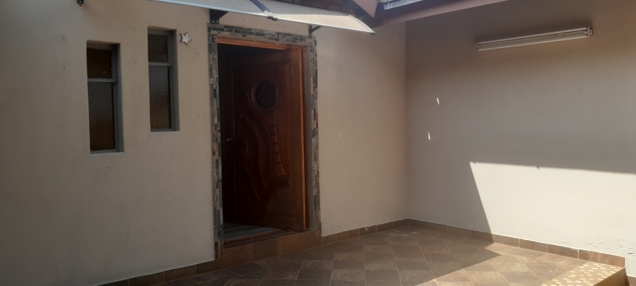 4 Bedroom Property for Sale in Chroompark Limpopo