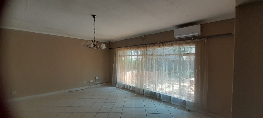 4 Bedroom Property for Sale in Chroompark Limpopo