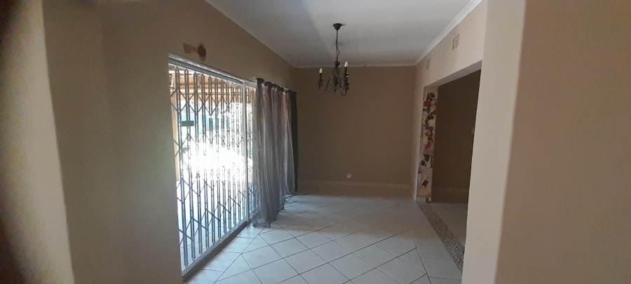 4 Bedroom Property for Sale in Chroompark Limpopo