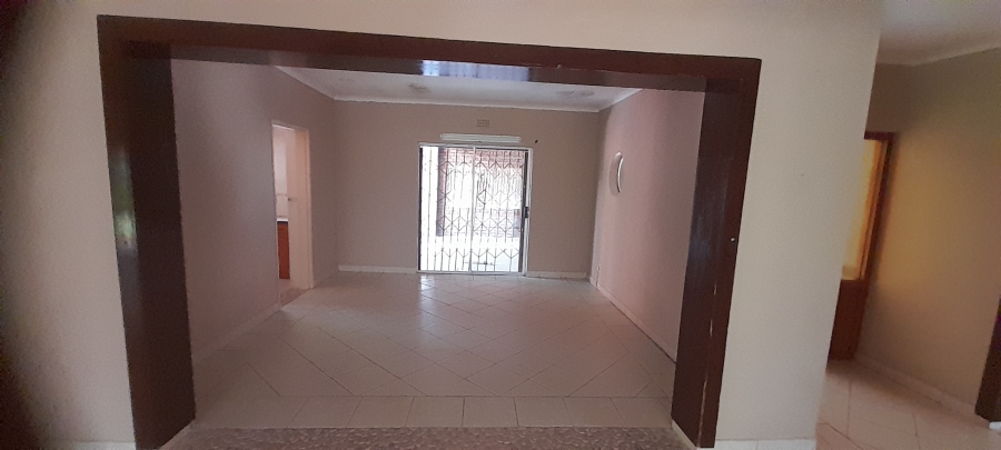 4 Bedroom Property for Sale in Chroompark Limpopo