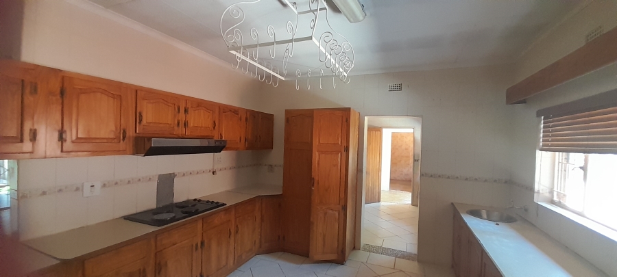 4 Bedroom Property for Sale in Chroompark Limpopo