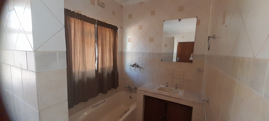 4 Bedroom Property for Sale in Chroompark Limpopo