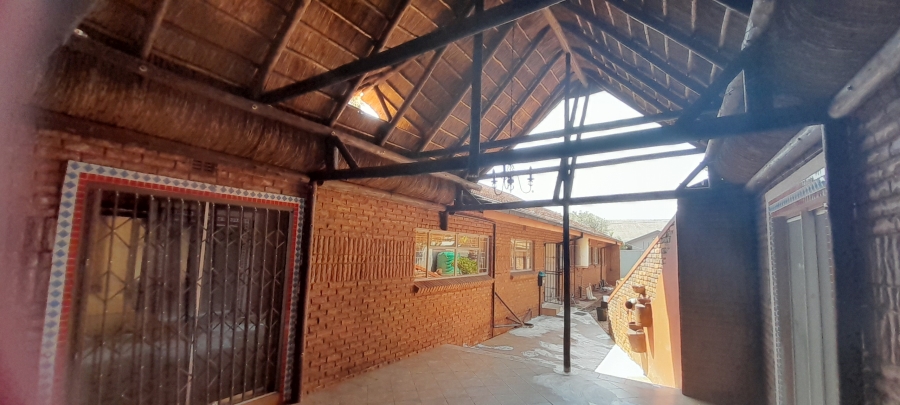 4 Bedroom Property for Sale in Chroompark Limpopo