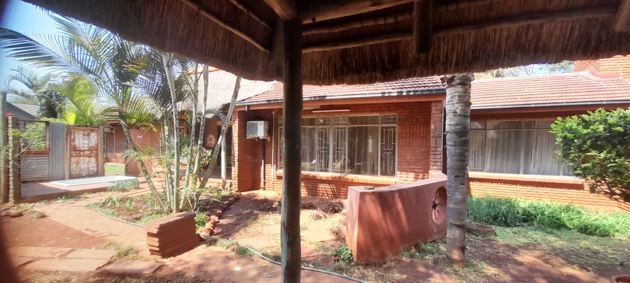 4 Bedroom Property for Sale in Chroompark Limpopo