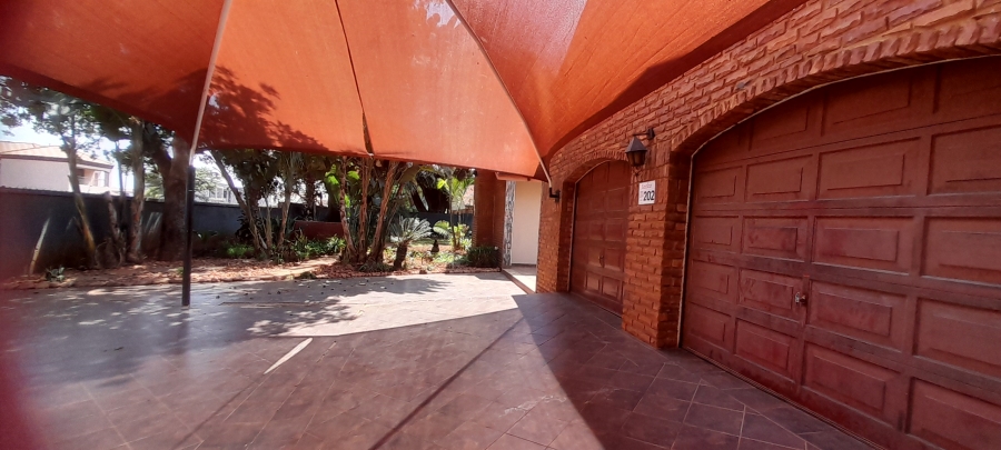 4 Bedroom Property for Sale in Chroompark Limpopo