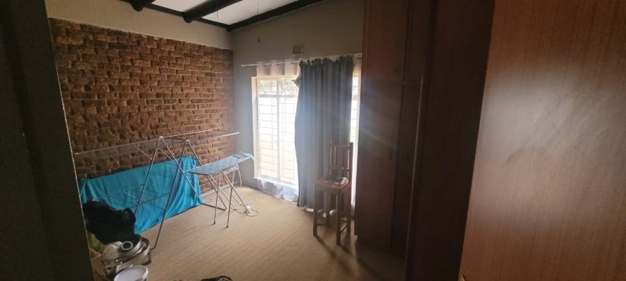 4 Bedroom Property for Sale in Chroompark Limpopo