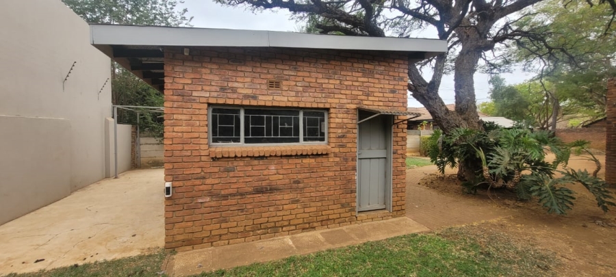 4 Bedroom Property for Sale in Chroompark Limpopo