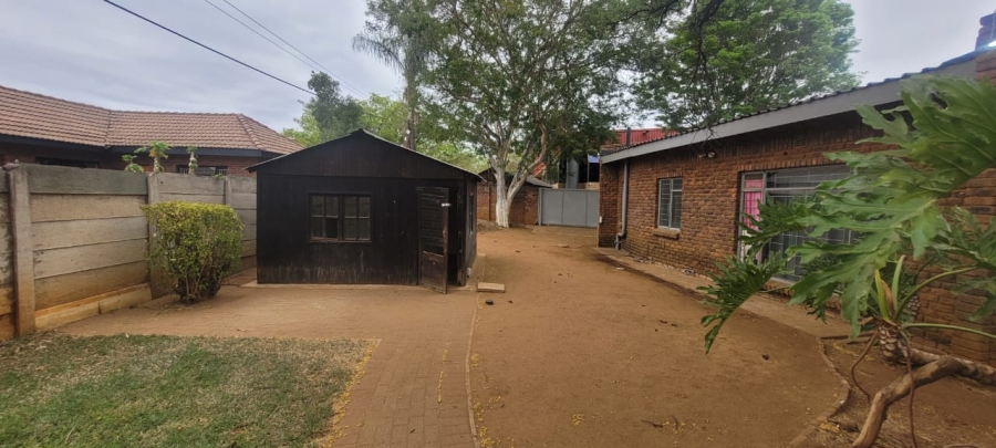 4 Bedroom Property for Sale in Chroompark Limpopo