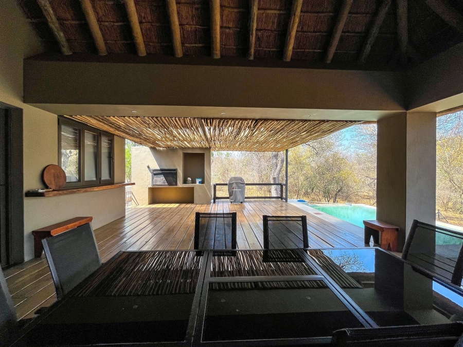 5 Bedroom Property for Sale in Leadwood Big Game Estate Limpopo