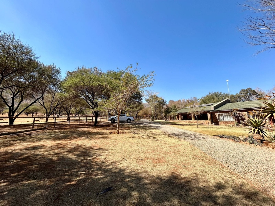 4 Bedroom Property for Sale in Maribashoek AH Limpopo