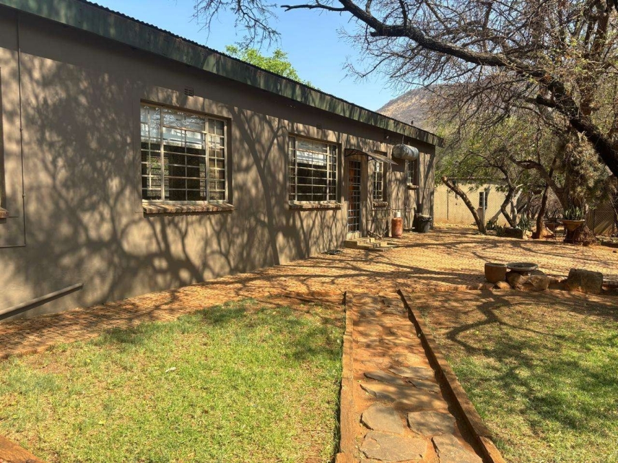 3 Bedroom Property for Sale in Maribashoek AH Limpopo