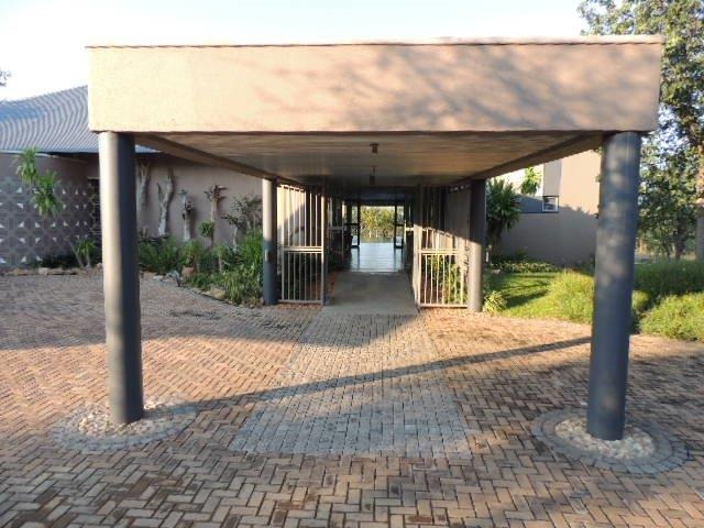 5 Bedroom Property for Sale in Phalaborwa Rural Limpopo