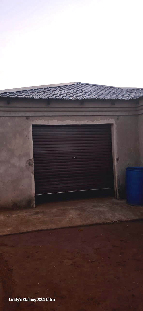 4 Bedroom Property for Sale in Makonde Limpopo