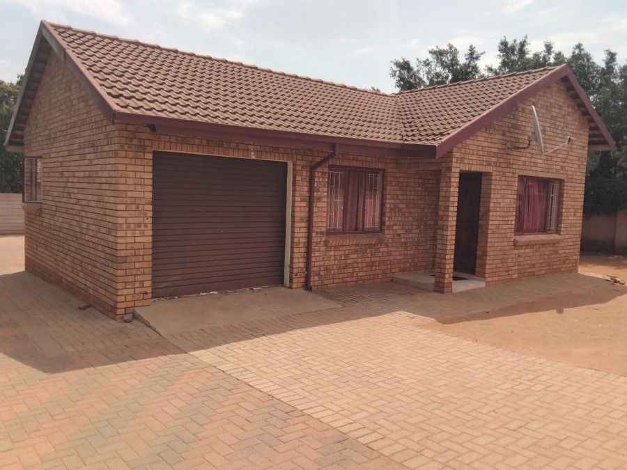 3 Bedroom Property for Sale in Flora Park Limpopo