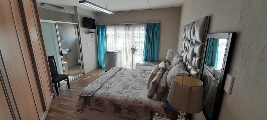 To Let 3 Bedroom Property for Rent in Bendor Limpopo